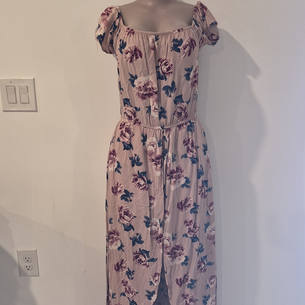 Rue21 Floral Print Top in Pink and Blue